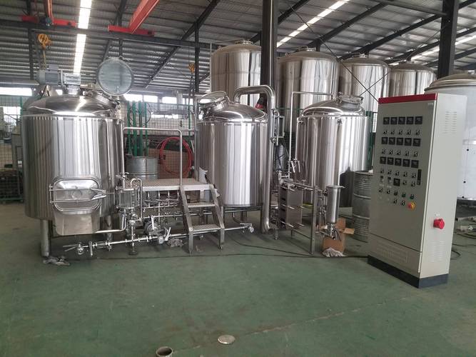 源汇全套啤酒设备一套多少钱？开精酿厂到底得配齐哪些？